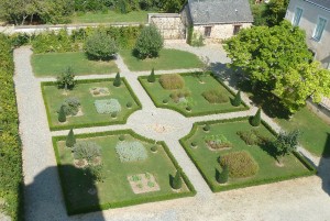 Jardin mairie2